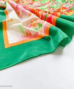 khăn lụa văn phòng