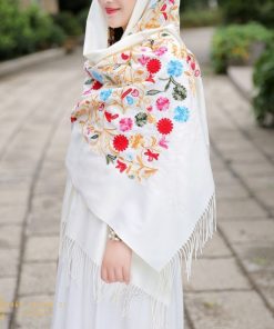 khăn choàng thêu