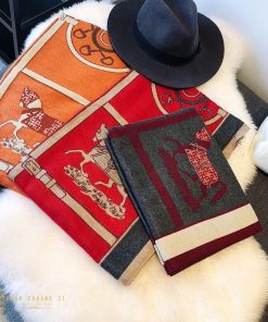 KHĂN DẠ MÙA ĐÔNG