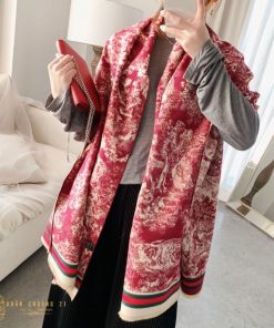 KHĂN CHOÀNG DẠ THỜI TRANG