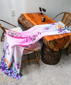 khăn choàng cổ lụa